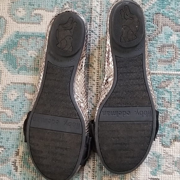 Shoes - Picture 4 of 7